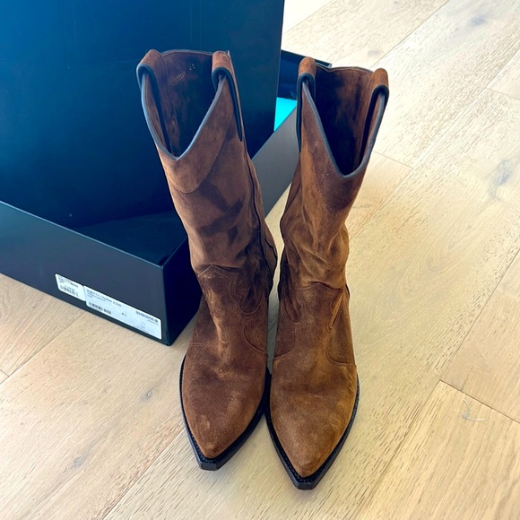 Saint Laurent Lukas Boots - Picture 2 of 4